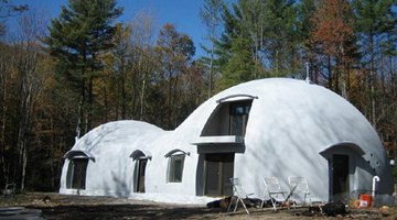Monolithic dome house--note smooth form.