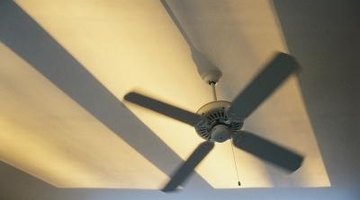 How to Remove a Hampton Bay Flush Mount Ceiling Fan