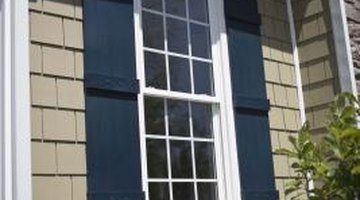 An excellent example of a Colonial Revival window.