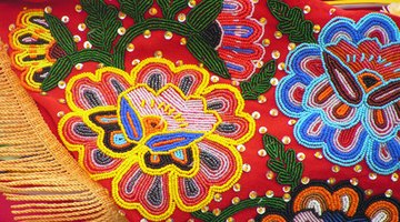 Rugs celebrate vibrant colours and flowers.