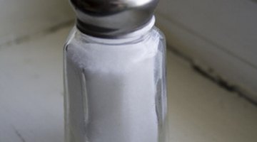 Sól kuchenna powstaje w wyniku chemicznego połączenia sodu z chlorem.
