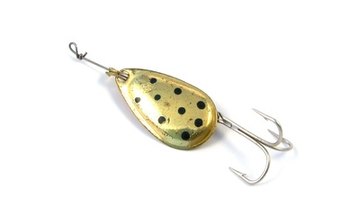 Fishing tackle can be made using a Hagen's wire bender.