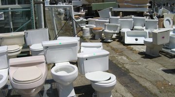 Why are there different toilet seat shapes? | eHow UK