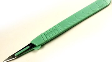 A virgin scalpel is uniformly sharp, providing a clean cut.