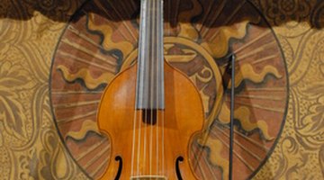 The viola da gamba is not played in modern orchestras.