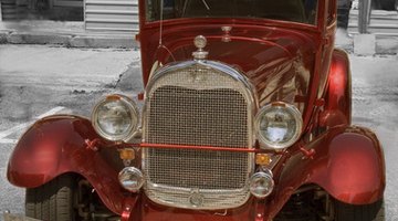 Hard tops replaced the canopy in the 1930s,