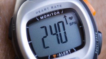 Usa un monitor de ritmo cardíaco para comprobar el pulso y la presión arterial después del ejercicio.