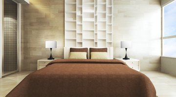 Clutter free bedroom