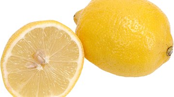 Lemon juice naturally removes mold stains on fabric.
