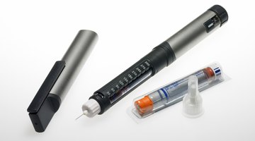 Los diabéticos pueden requerir inyecciones de insulina.