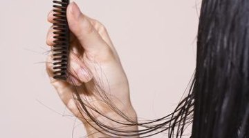 Hair is less likely to snag in wide-tooth combs.