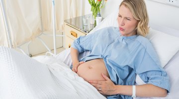 Pregnant mother cardio monitoring before giving birth