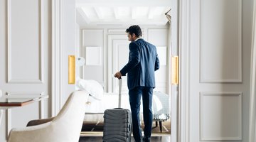 Cómo reservar una habitación en un hotel sin una tarjeta de crédito