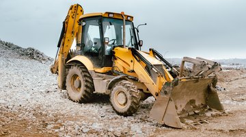 How to Identify an Old John Deer Backhoe Loader