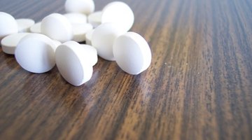 White pills, Oral medicine, paracetamol,