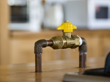 Learn how to properly tighten the pressure valve on your hot water tank.