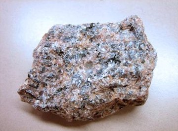 How Is Granite Extracted?