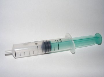 A simple mechincal grabber can be built using syringes to drive its hydrualic arm.