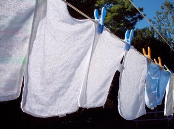 Both borax and Borateem can help keep laundry bright