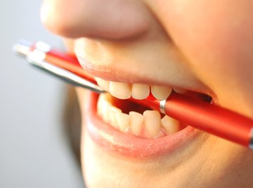 Teeth whitening experiments are good science projects.