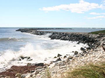 Rocky shorelines are part of Connecticut's topography.