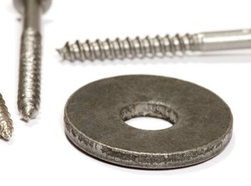 Magnetizing washers can make building easier.
