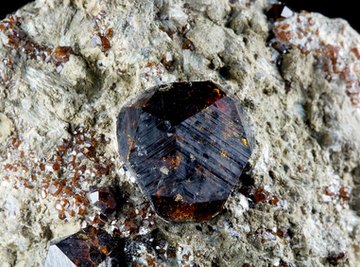 What Gems Are Found in Igneous Rock - Geology In