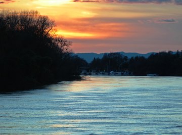 Sacramento River sunset