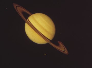 The atmosphere of Saturn is vastly different from that on Earth.