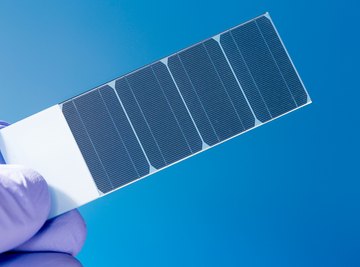 How to Make a Solar Panel for a Science Project