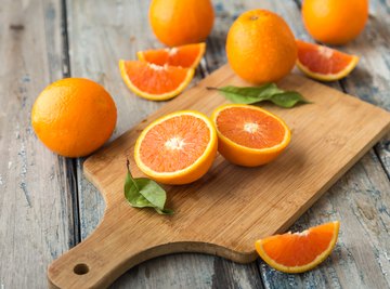 What Is the Difference Between Florida & California Oranges?