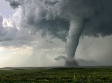 What Are the Speeds of Tornadoes? | Sciencing
