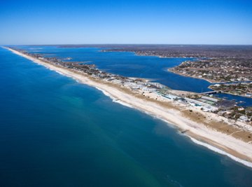 Barrier islands, linear barrier beaches and inlets characterize the Middle Atlantic States.