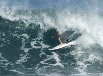 That same Hawaiian wave can make electricity.