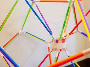 How to Build an Egg Drop Container with Straws