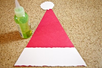 How to Make a Santa Hat Out of Paper (with Pictures) | eHow