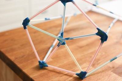 How to Make Strong Straw Towers (with Pictures) | eHow