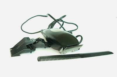 hair image by petar Ishmeriev from Fotolia.com Rountine maintenance will keep your clipper blades sharp.