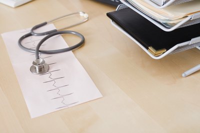 Jupiterimages/Comstock/Getty Images Community colleges offer EKG technician training.