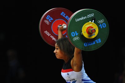Laurence Griffiths/Getty Images Sport/Getty Images Barbell snatches require tremendous amounts of speed, flexibility and power.