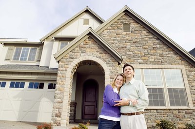 Jupiterimages/Comstock/Getty Images Title II mortgages are designed to help more Americans buy or repair homes.