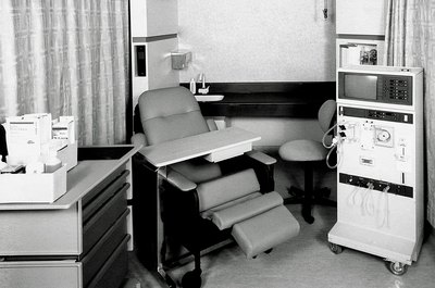 Ablestock.com/AbleStock.com/Getty Images Dialysis techs must have the technical skills to operate the equipment.