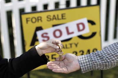 Comstock/Comstock/Getty Images You may be able to exclude all of the capital gains when you sell your home.