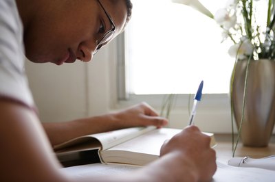 Jupiterimages/Photos.com/Getty Images It takes some effort, but you can reduce your interest rate on your consolidated student loan
