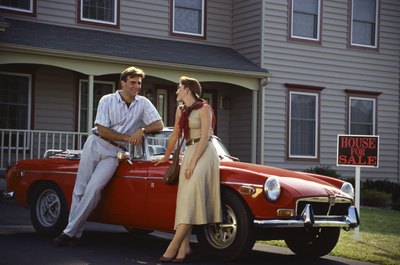 Jupiterimages/Photos.com/Getty Images Buying a used car from a private seller can help you save money.