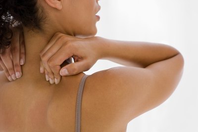 Jupiterimages/Pixland/Getty Images Strong shoulders are sexy and slimming, and also improve posture and spine health.