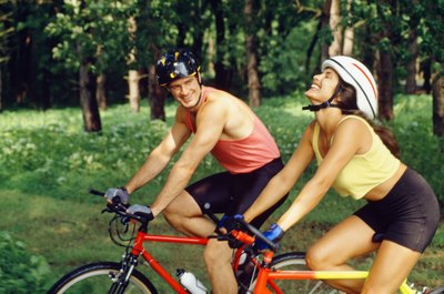 Jupiterimages/liquidlibrary/Getty Images Avid cyclists benefit from strength training in the off season.