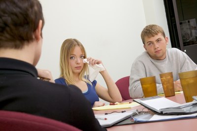 Jupiterimages/liquidlibrary/Getty Images Social workers may work with people of any age.