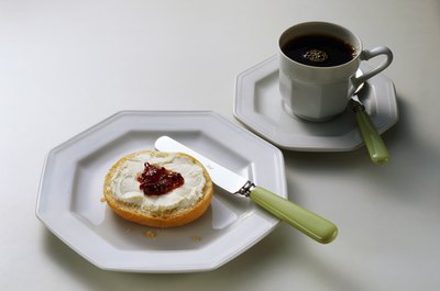 Eising/Photodisc/Getty Images Cream cheese has more carbs than you might expect.