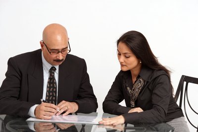 Visage/Stockbyte/Getty Images A private meeting in a quiet area can prevent distractions.
